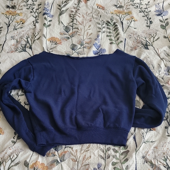 PINK Victoria's Secret Off-Shoulder Navy Sweater - Picture 3 of 3